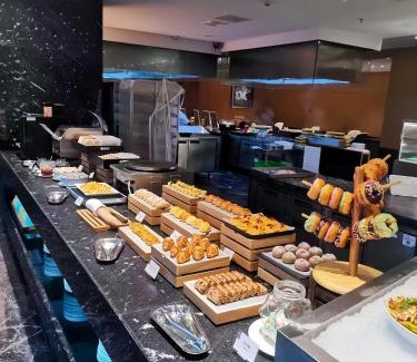 Guanshanhu District Hotel | Renaissance Guiyang Hotel