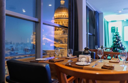 Admiralteysky Area Hotel | Renaissance St. Petersburg Baltic Hotel