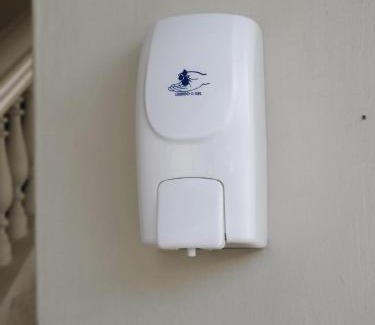 Salinas Casa | Renovada Casa Familiar con piscina en Salinas