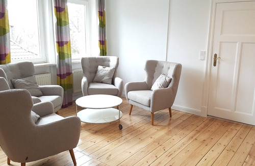 Schwerin Apartamento | Renovated apartment in listed villa with lake view