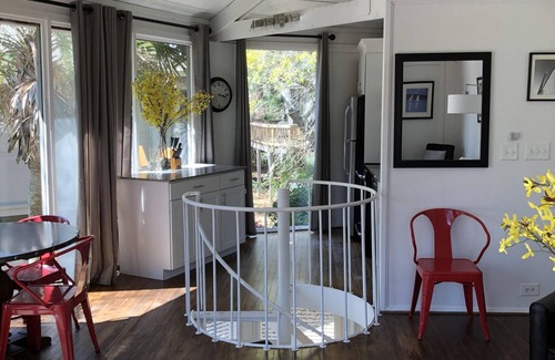 Seabrook Island Cabaña | Casa de campo renovada, a pie de playa, VISTAS, campo de golf, 2 dormitorios / 2 baños, 4 bicicletas, parrilla