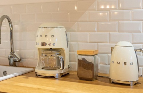 Cenans Cabaña | Casa renovada junto al Ognon con gran jardín y playa privada