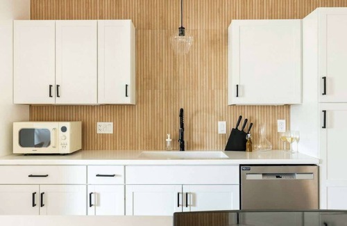 Scottsdale Estates Ten Casa | Renovated Retreat | Old Town Scottsdale | Sleeps 6