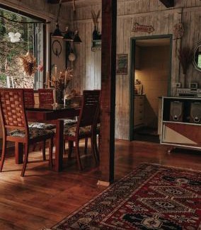 Petrovaradin Chalet De Esquí | Rent a Forest, Cabin Hidden in the Fruška gora