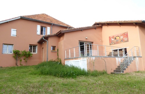 Nassiet Casa | CASA DE ALQUILER EN INDEPENDIENTE CHALOSSE