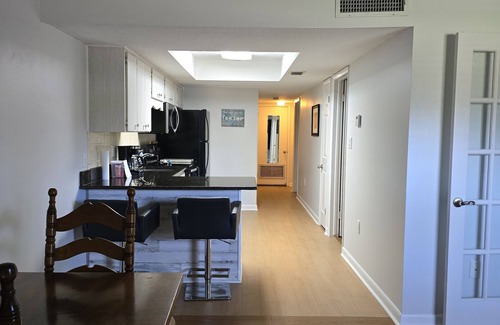 Micco Condominio | Reserve Now~Amazing 2-bedroom condo with Intracoastal/Indian River water view.