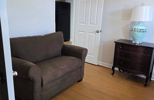 Micco Condominio | Reserve Now~Amazing 2-bedroom condo with Intracoastal/Indian River water view.