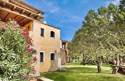 Liscia di Vacca Apartamento | Residence con piscina a Liscia di Vacca, 350 mt dal mare, 3 km da Porto Cervo