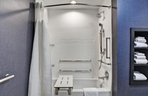 Middleburg Heights Hotel | Residence Inn by Marriott Cleveland Airport/Middleburg Heights