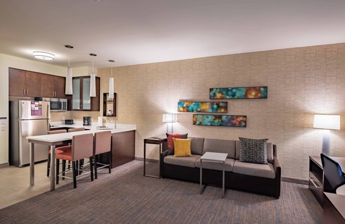 Oak Cliff Hotel | Residence Inn by Marriott Dallas at The Canyon
