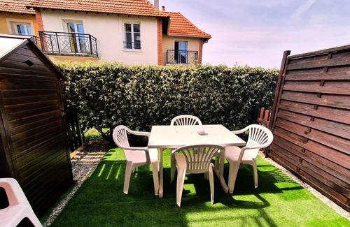 Port Guillaume Villa | Residence Port Guillaume - maeva Home - 3 room house for 6 people - Selection