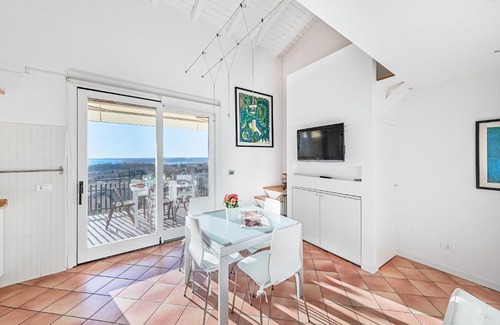 Soiano del Lago Apartamento | Residence Stropea 5 Apartment by Wonderful Italy