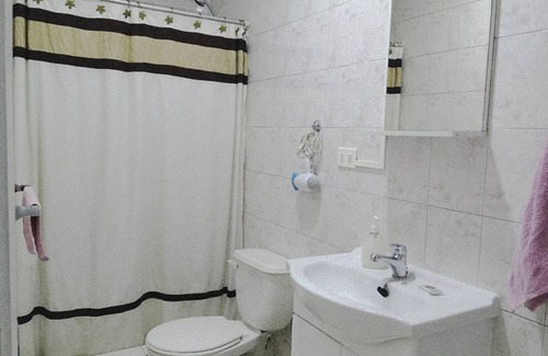 Las Rejas Hotel | Residencial Universitaria