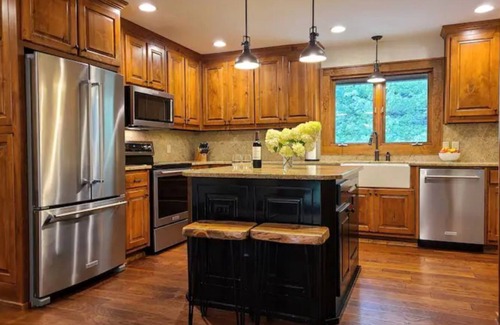 Cullowhee Cabina | Resort Community- Pool, hot tub, clubhouse, gym, playground & and pocket parks