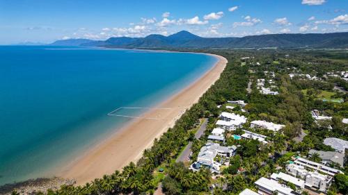 Port Douglas Apartamento | Resort-style Swim Out - A Poolside Oasis