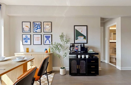 Radnor - Fort Myer Heights Apartamento | Rest Easy Near DC Metro | Free Reserved Parking