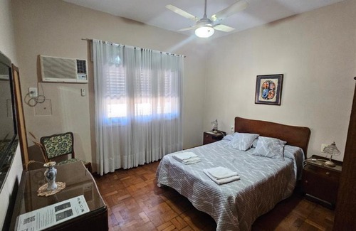 Concepción del Uruguay Casa | REST HOUSE Casa familiar - garage - TV - WiFi - 2 dormitorios - Living-comedor - Cocina - Lavadero - Patio con parrilla - Alquiler temporario