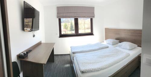 Ludwikowice Klodzkie Apartamento | Restauracja IBIZA