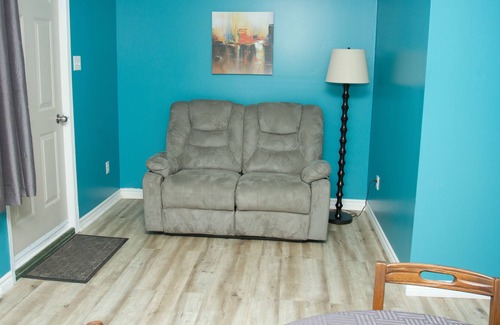 Clarenville Hotel | Restland Motel