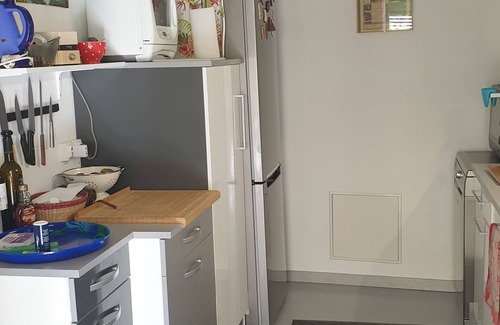 Les 3 Ponts Casa | PISCINA MASET RESTAURE (NIMES CITY) en el corazón de 1 hectárea de matorral