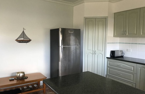 Golden Beach Casa | Retiro @ Golden Beach, a pocos metros del mar.