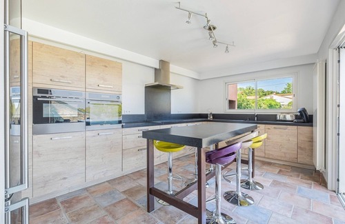 Saint-Denis Casa | Casa con Encanto en Francia con Piscina