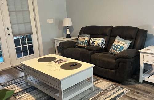 Homosassa Villa | Retreat on the Creek 2 DUPLEX home