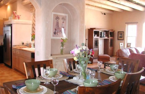 El Prado Casa | Casa de los Huesos- Patio cerrado privado Jacuzzi Vistas estupendas