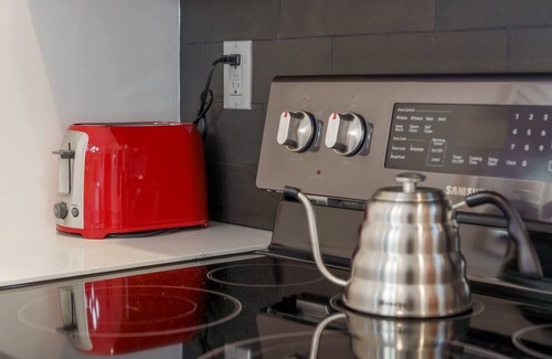 Joshua Tree Casa | ❤Retro 90s Vibe+Firepit+Hammocks❤