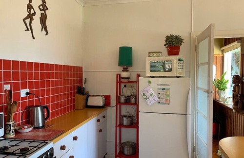 Pambula Beach Casa | Casa de playa retro con vistas al océano