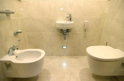 Brezova Hotel | Retro Riverside Wellness Resort