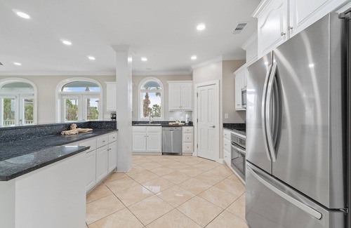 Gulf Shores Casa | Reunion Beach House en Laguna Key - Hermosa casa de 6 habitaciones, capacidad para 23 personas.