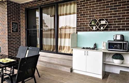 Revesby Casa | Revesby Nueva abuela autocontenida plana⭐️⭐️⭐️⭐️⭐️