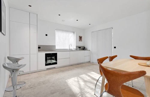 Vesturbær Apartamento | Reykjavik Luxery Hotel Apartment KARTULI
