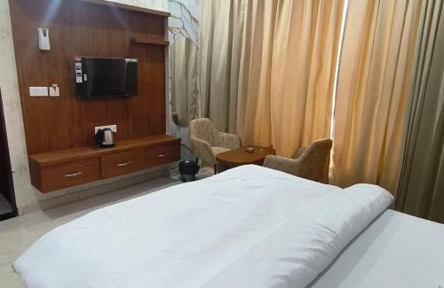 Jaipur Hotel | RG PALACE HOTEL Dehmi kalan bagru