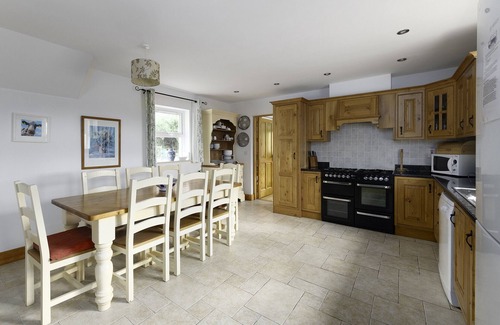 Town Lots Chalet De Esquí | Rhea Holiday Home Bantry