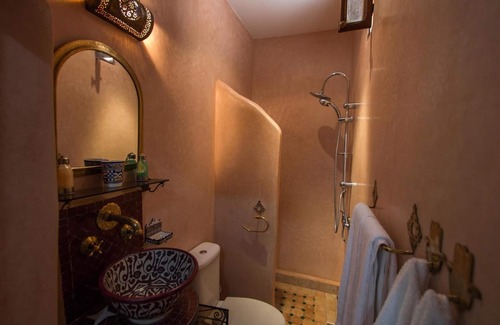 Talaa Cama Y Desayuno | Riad Sanaa Rose