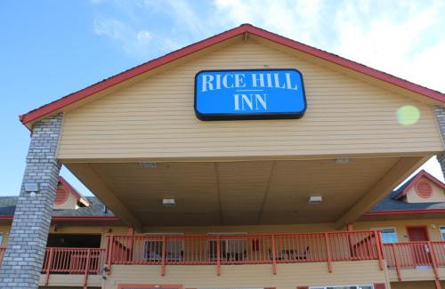 Rice Hill Hotel | Rice Hill Inn