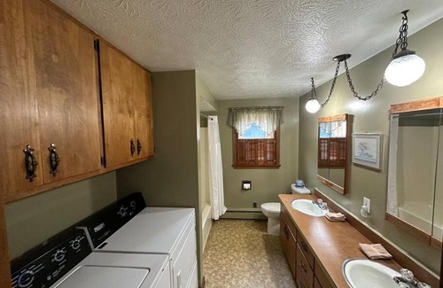 Berlin Apartamento | Ride From the Doorway!