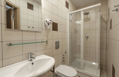 Centrs Hotel | RIJA Riga City Center Hotel