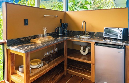 Canaan Cabina | Rio Chirripo