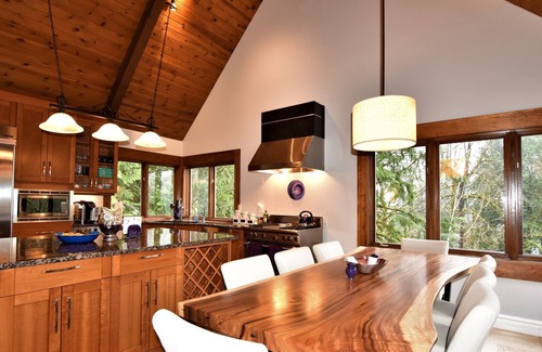 Fall City Chalet De Esquí | River's Edge Retreat by North Bend Escapes