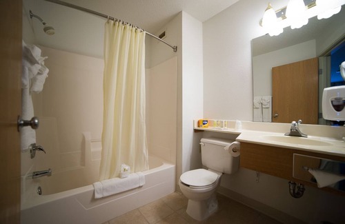 Osceola Hotel | River Valley Inn & Suites