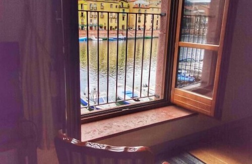 Bosa Historic Centre Apartamento | BOSA EXCLUSIVE APARTMENTS LOFT RIVER VIEW