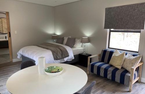 Greater Johannesburg Metropolitan Area Apartamento | Riverclub Guest Suites in Riverclub, Sandton