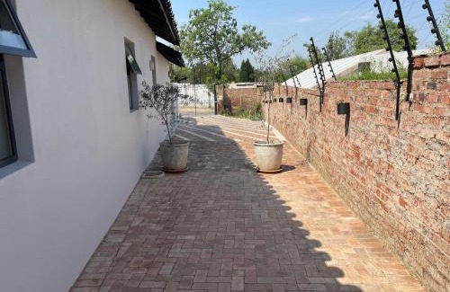 Greater Johannesburg Metropolitan Area Apartamento | Riverclub Guest Suites in Riverclub, Sandton