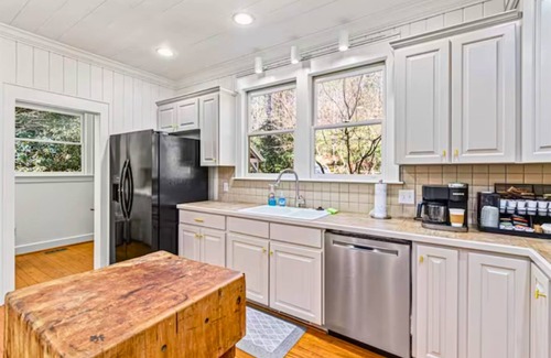 Sapphire Casa | *Open to Book* No damages | Sauna | Riverfront