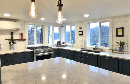 Berryville Casa | Escapada acogedora frente al río