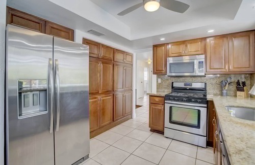 Sunrise Villa | Riverfront King Bed Pool Nearby Beach