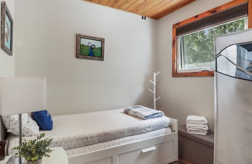 Brock Cabina | Vrbo Property